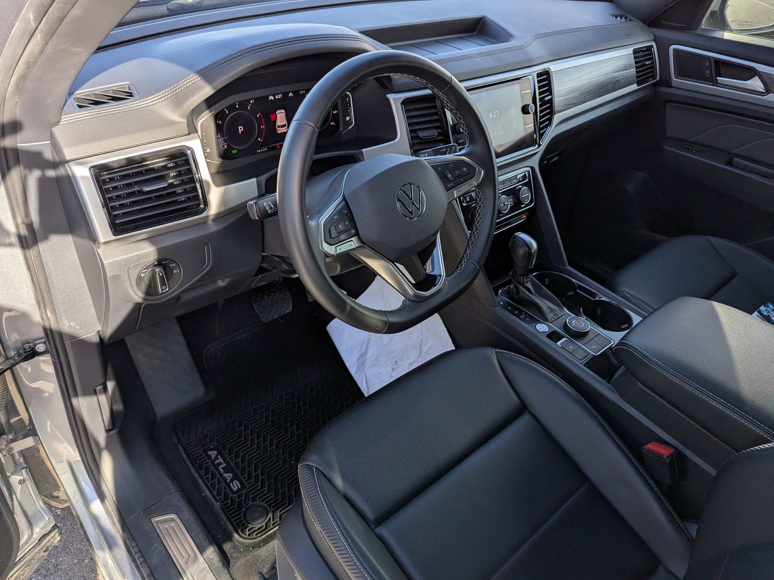 2023 Volkswagen Atlas Cross Sport SE w/Tech - Photo 12