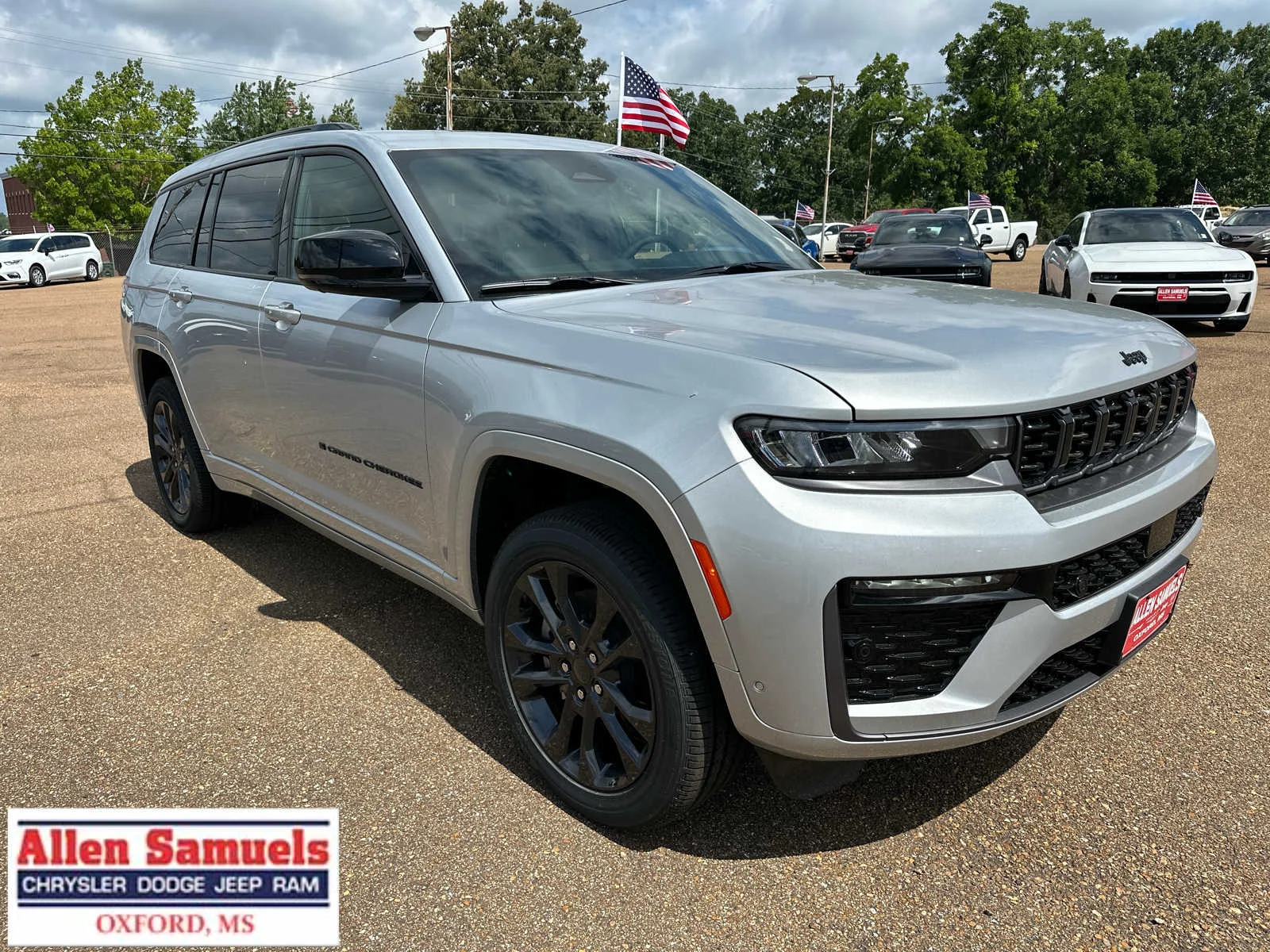New 2026 Jeep Grand Cherokee L Limited Reserve With Navigation &amp; 4WD