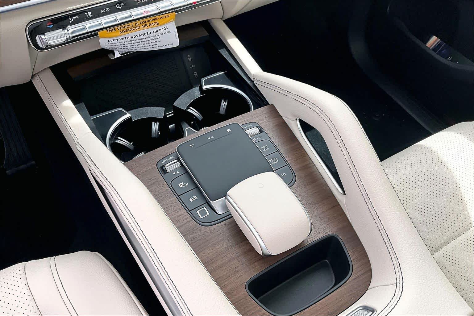 New 2026 Polar White Mercedes-Benz GLE 450 image 11