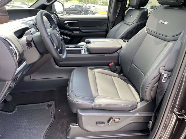 New 2026 Dark Matter Gray Metallic Ford Platinum image 10
