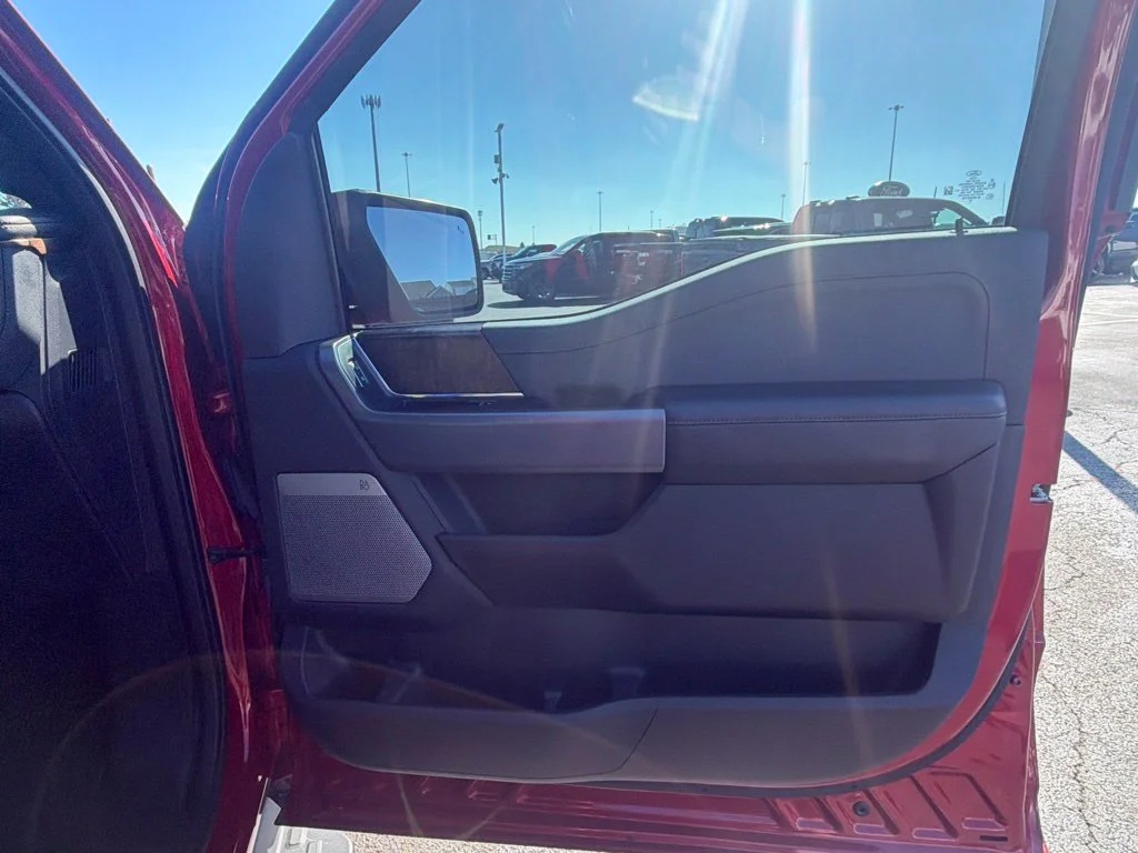 Used 2023 Red Metallic Ford Lariat image 41