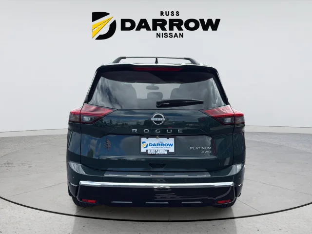 New 2026 Obsidian Green Pearl Nissan Platinum image 4