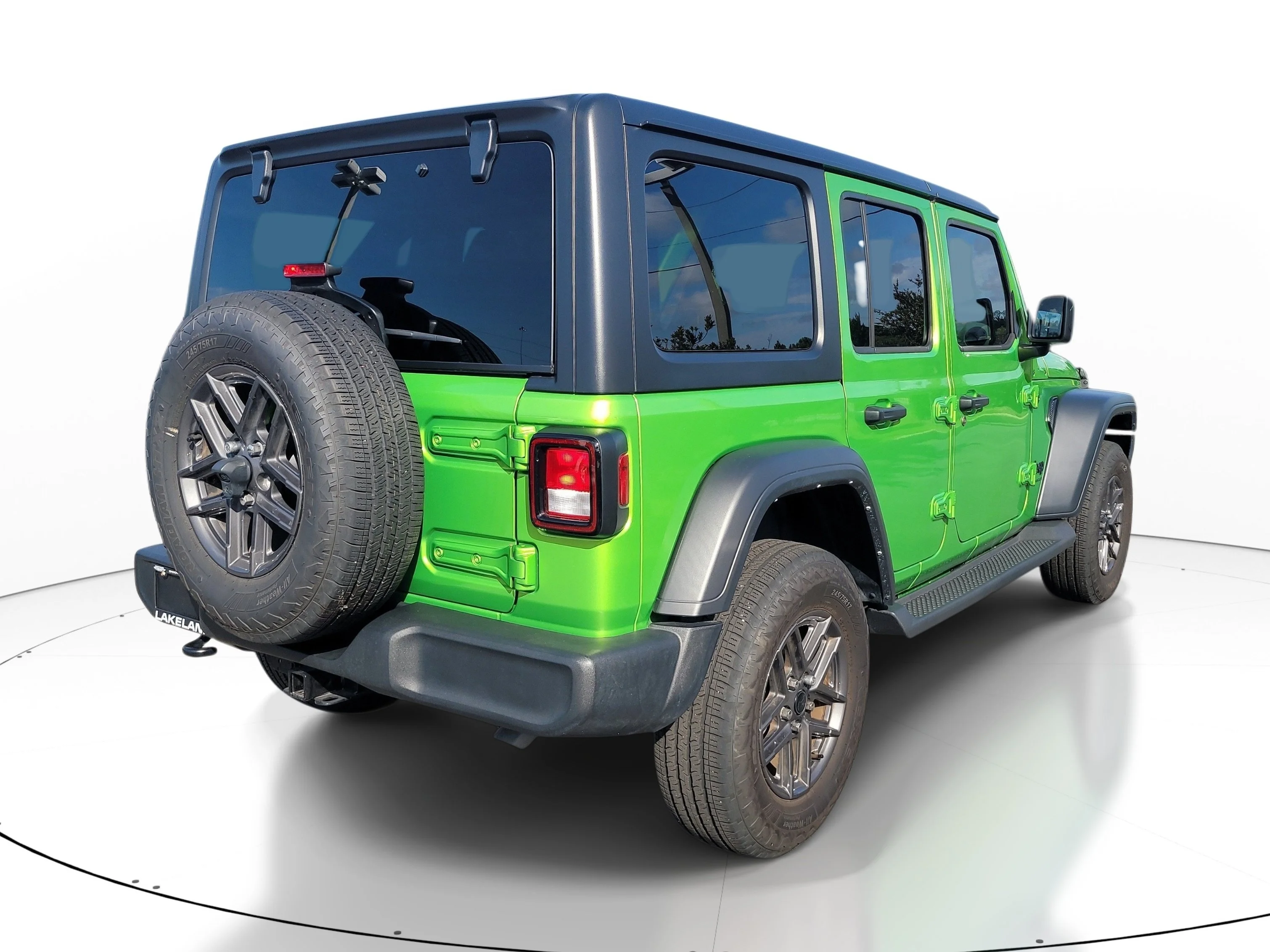 Used 2025 Mojito Clearcoat Jeep Sport S image 4