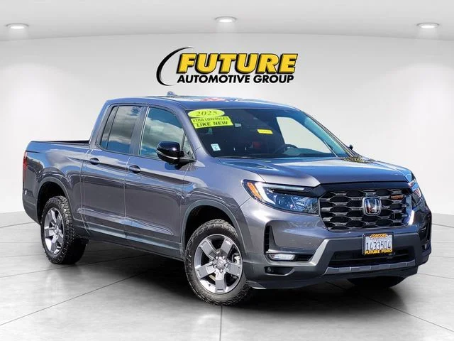2025 Honda Ridgeline TrailSport's photo