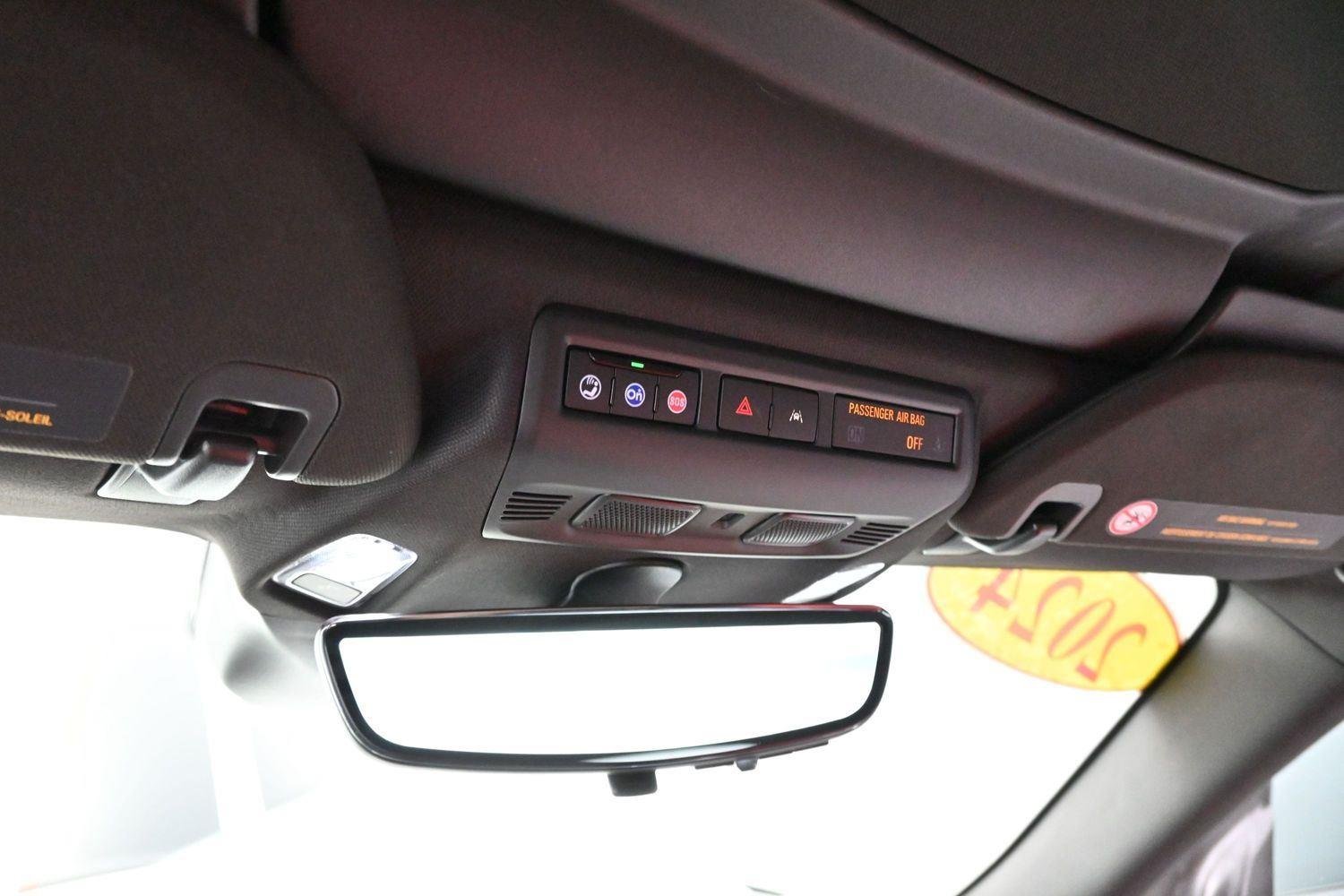 Used 2024 Arctic White Chevrolet 1LT image 26