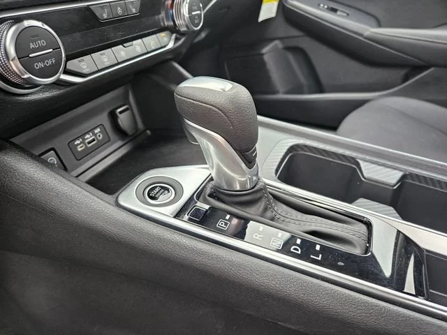 Used 2025 Gray Nissan SV image 24