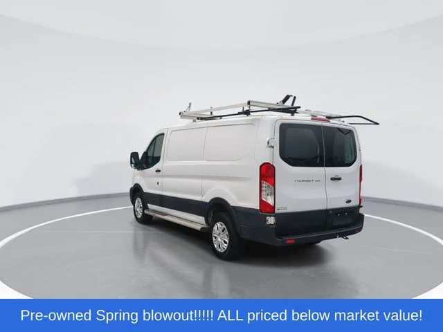 Used 2021 White Ford XL image 6