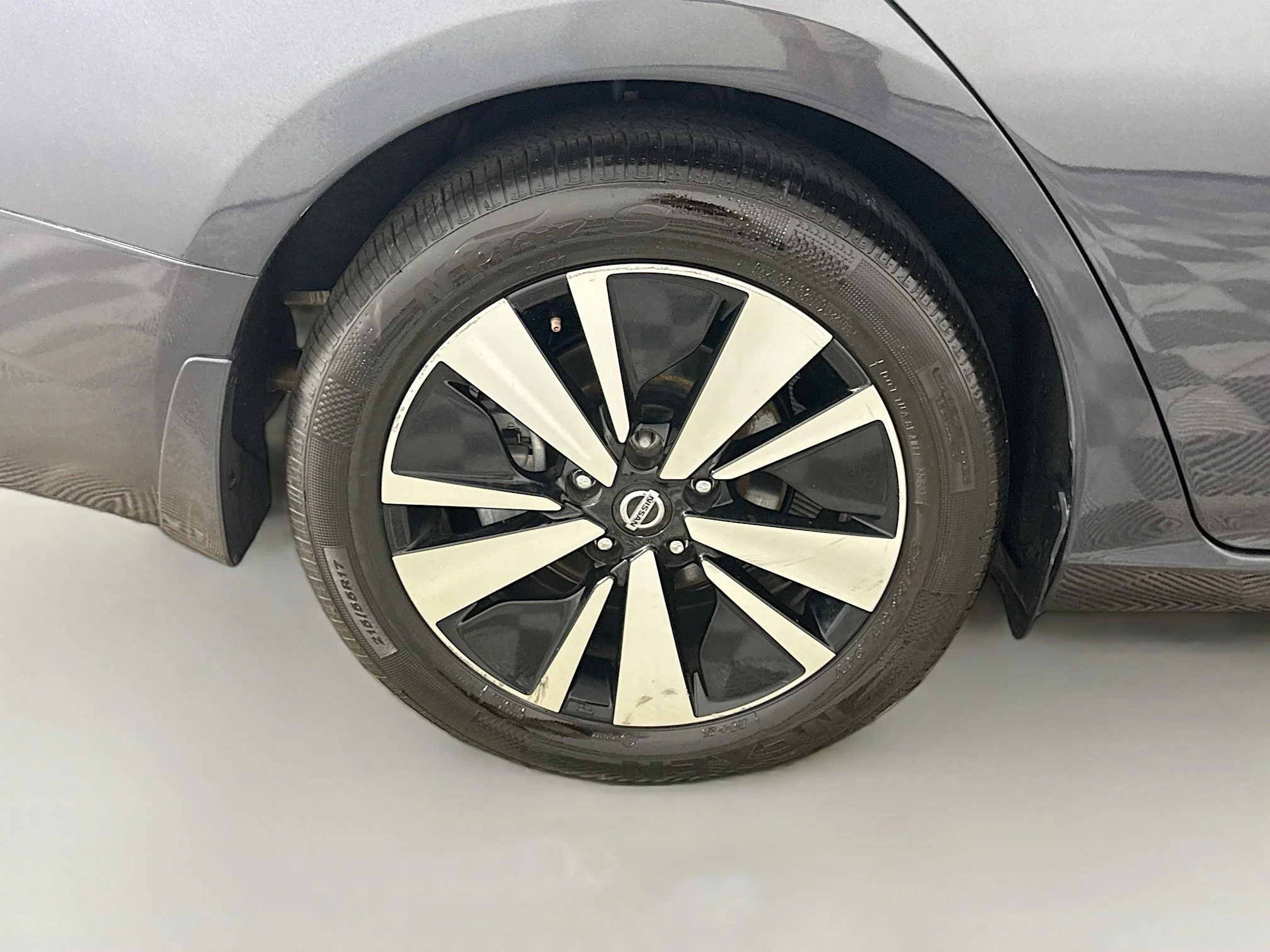 Used 2020 Storm Blue Metallic Nissan 2.5 SV image 29