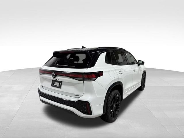 New 2026 White/off-white Volkswagen 2.0T SE R-Line Black image 5