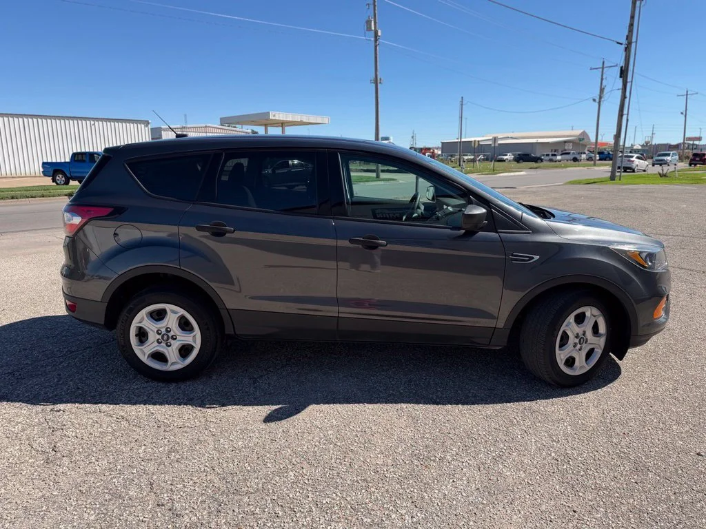 Used 2018 Ford Escape S with VIN 1FMCU0F7XJUD31180 for sale in Newton, KS