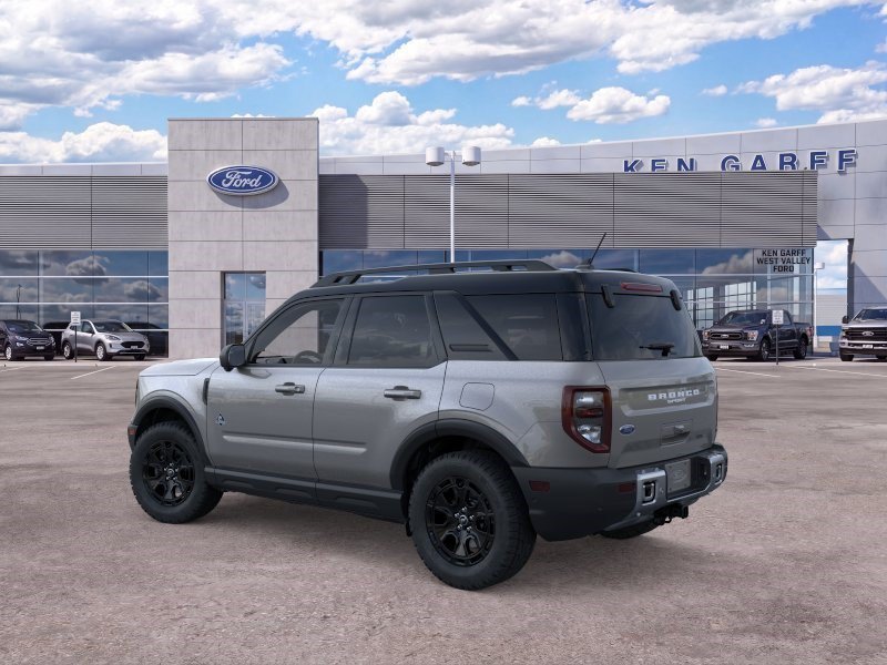 New 2026 Carbonized Gray Metallic Ford Outer Banks image 4