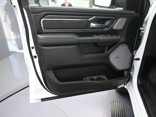 2026 RAM 1500 Laramie - Photo 28
