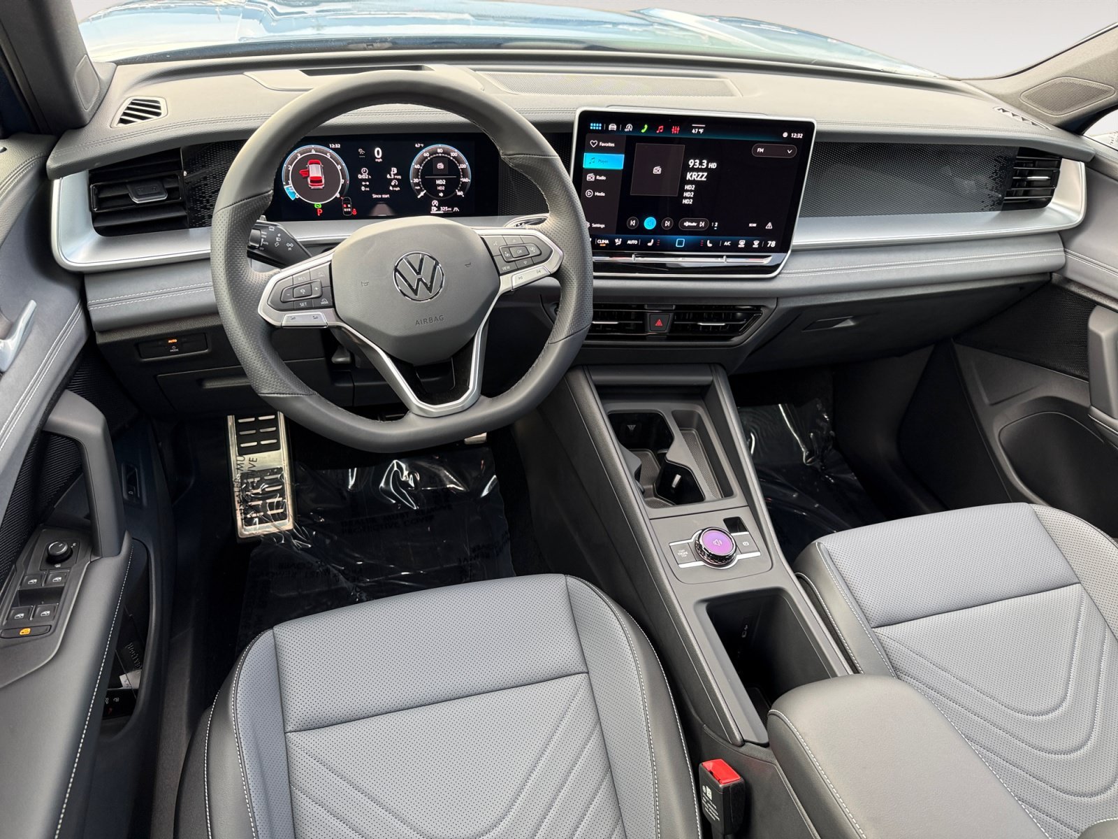 New 2026 Monterey Blue Pearl Volkswagen SE R-Line Black image 15