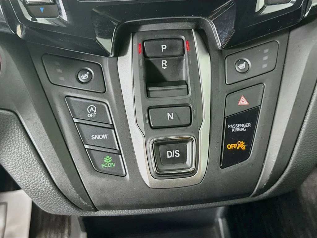 Certified Used 2021 White Honda EX-L image 22