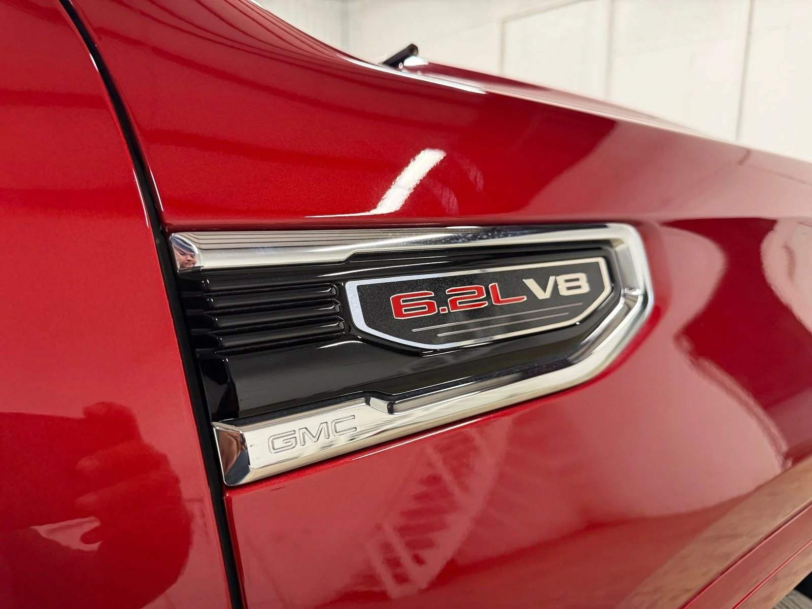 Used 2024 Red GMC Denali image 7