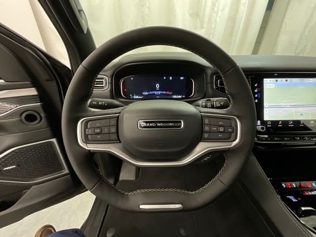 New 2026 Baltic-Gray Metallic Clear-Coat Exterior Paint Jeep  image 11