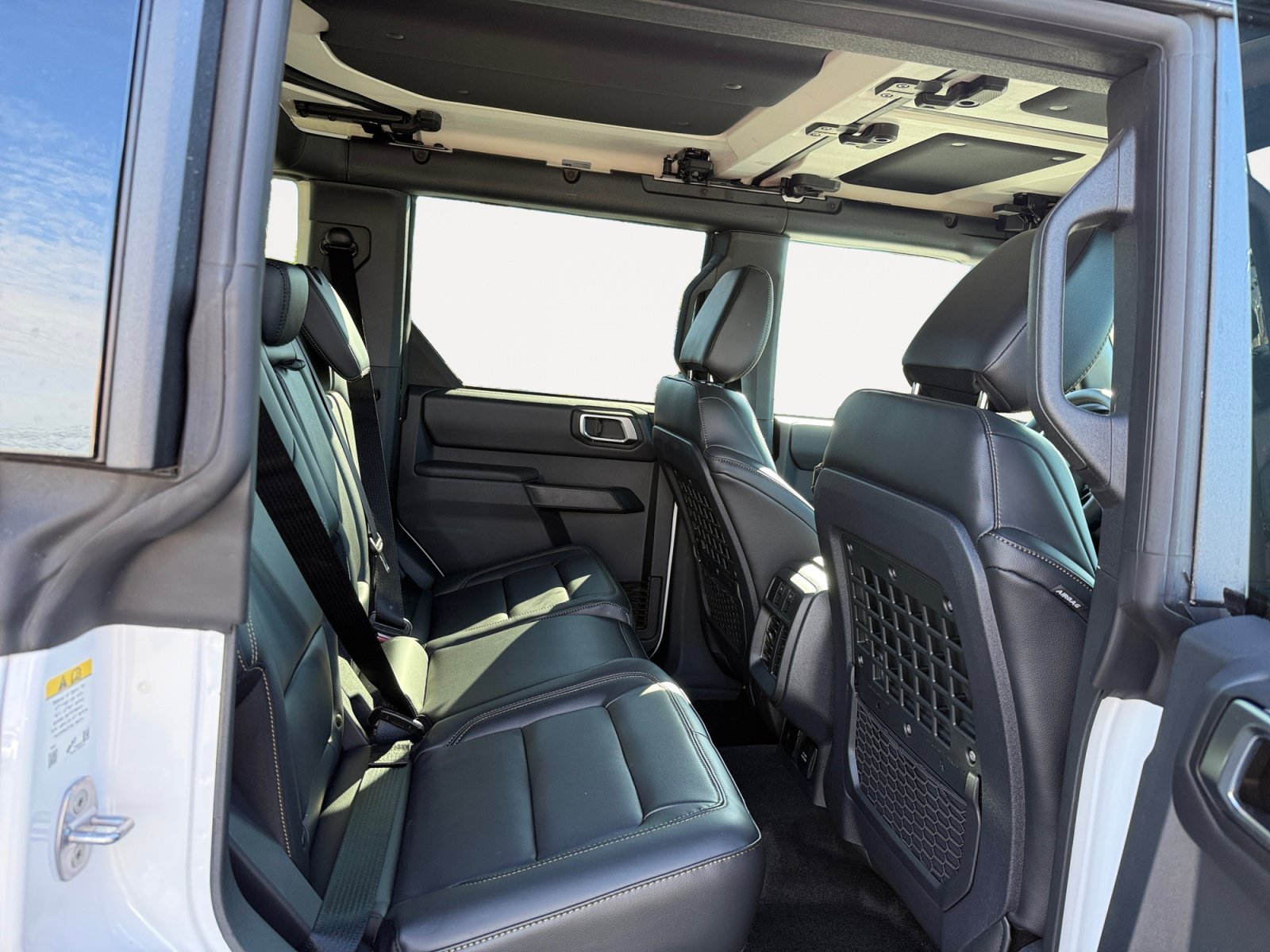 New 2026 Oxford White Ford Badlands® image 18