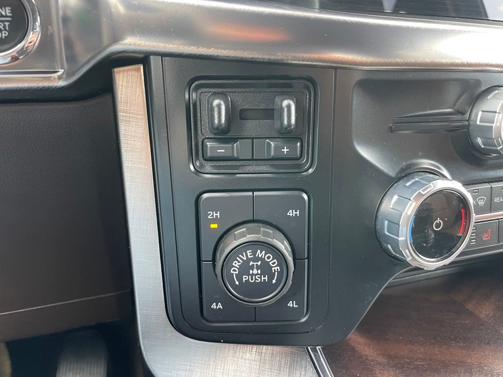 Used 2023 Blue Ford King Ranch image 16