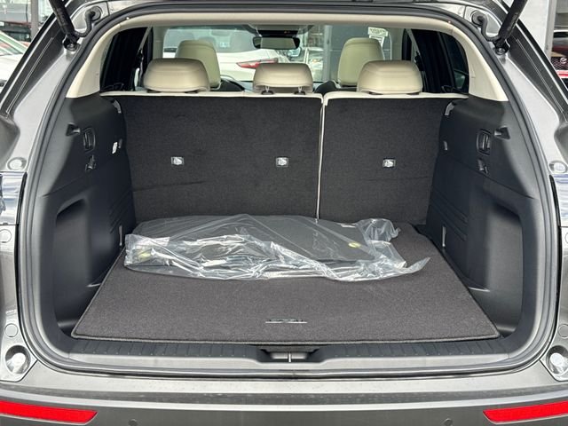 2026 Mazda CX-50 Premium - Photo 13