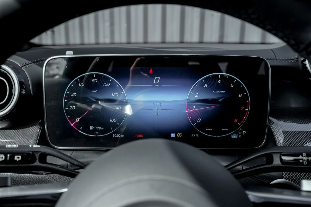 New 2027 Black Mercedes-Benz GLC 300 image 13