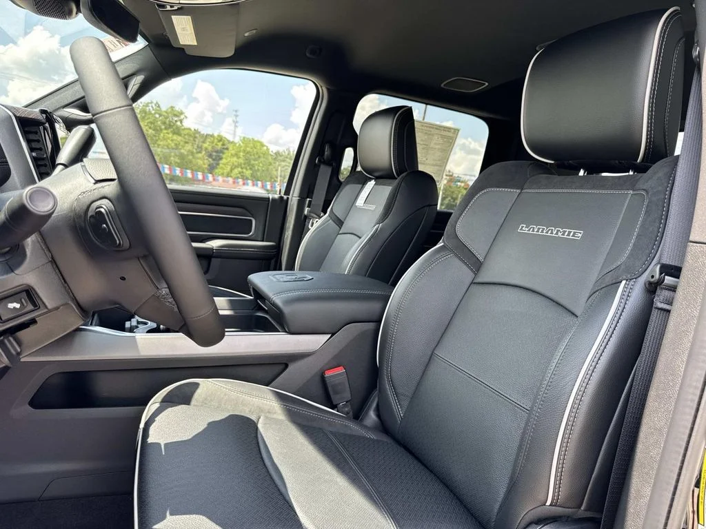 2026 RAM 2500 Laramie - Photo 34