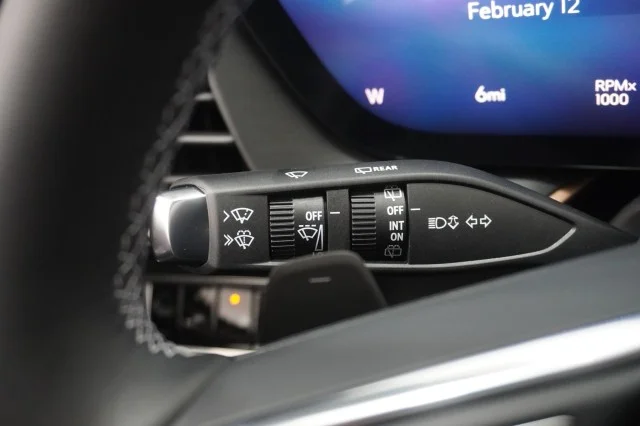 2026 Buick Envision Sport Touring - Photo 28