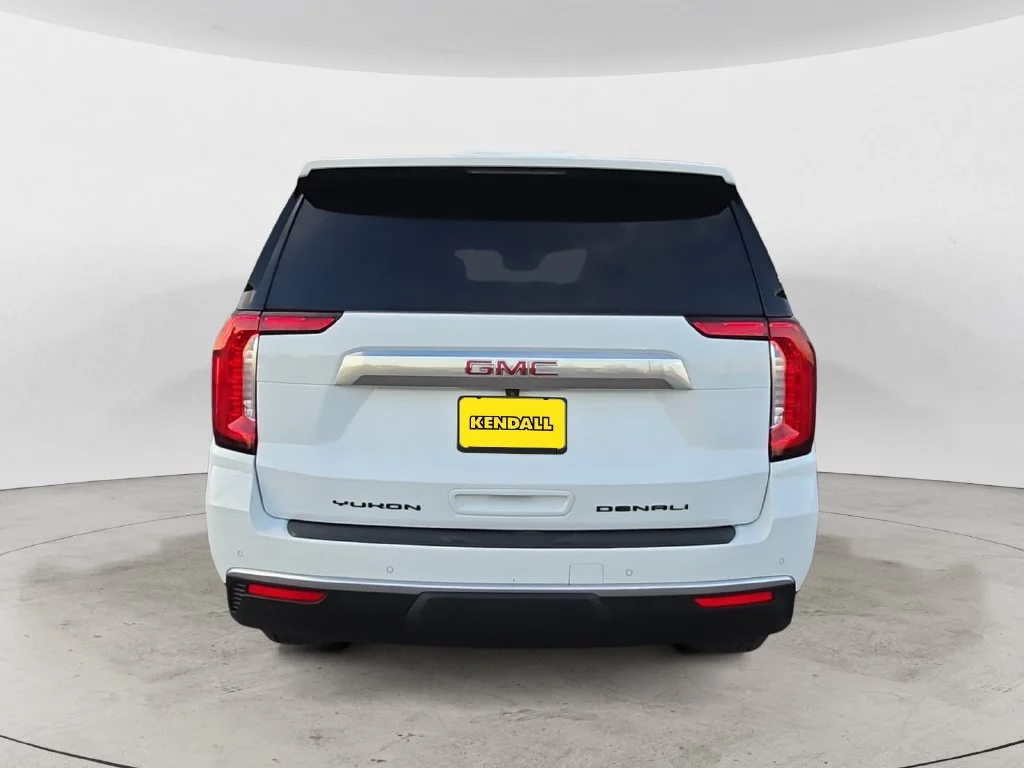 Used 2024 Summit White GMC Denali image 10