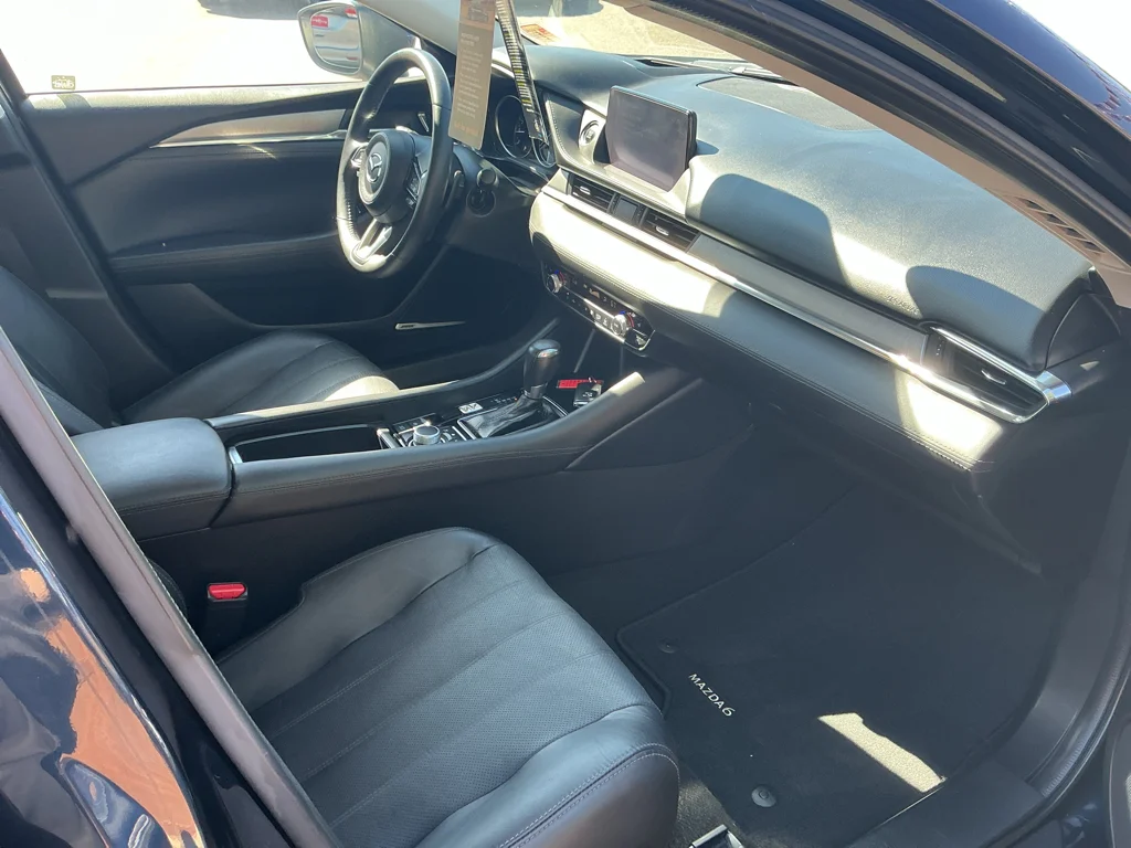 Used 2020 DEEP CRYSTAL BLUE Mazda Grand Touring Reserve image 11