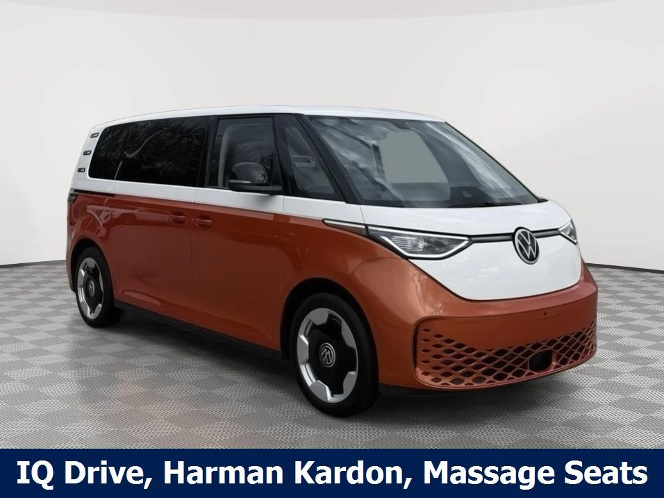 2025 Volkswagen ID. Buzz Pro S Plus 4Motion's photo