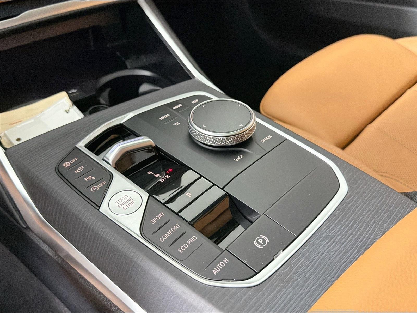 New 2026 Alpine White BMW 330i image 32
