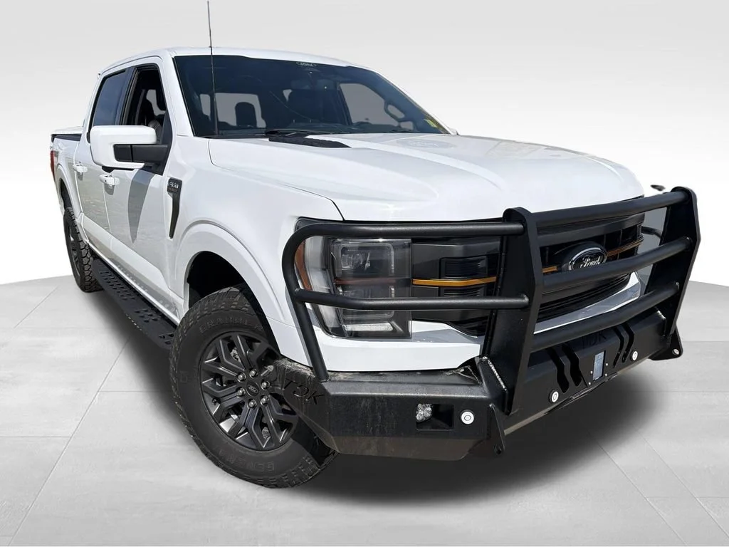 Used 2022 Oxford White Ford XL image 9