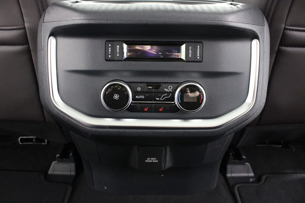 New 2026 Agate Black Metallic Ford Platinum image 16