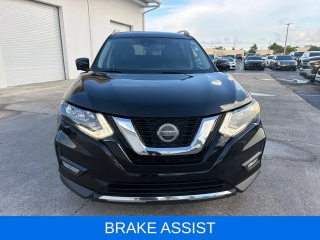 Used 2020 Black Nissan SL image 2