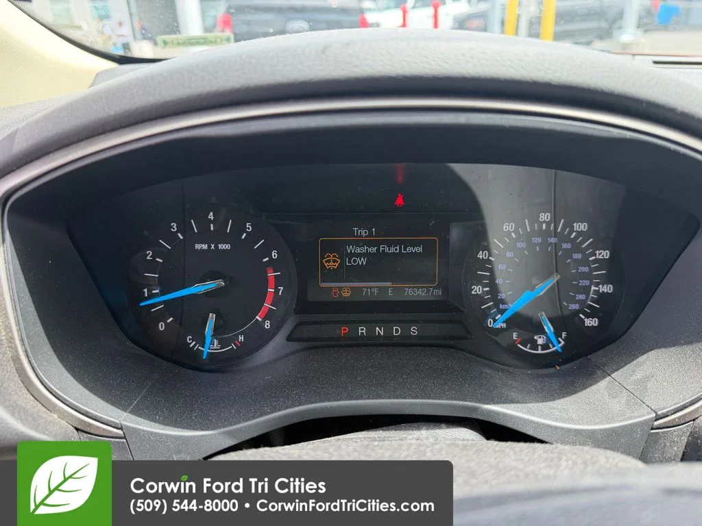 Used 2015 Bronze Fire Metallic Tinted Clearcoat Ford SE image 3