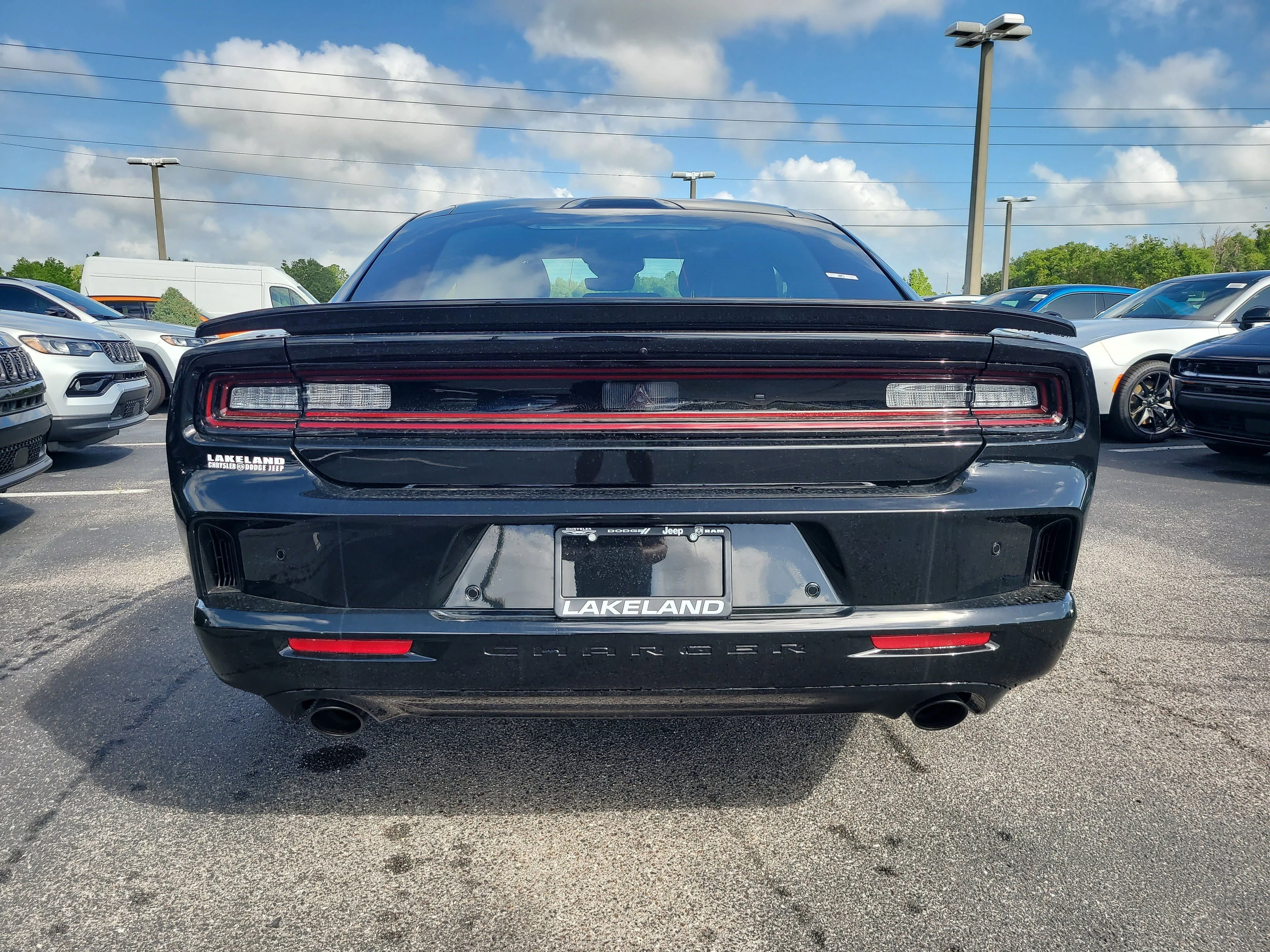 New 2026 Diamond Black Crystal Pearlcoat Dodge Scat Pack image 7