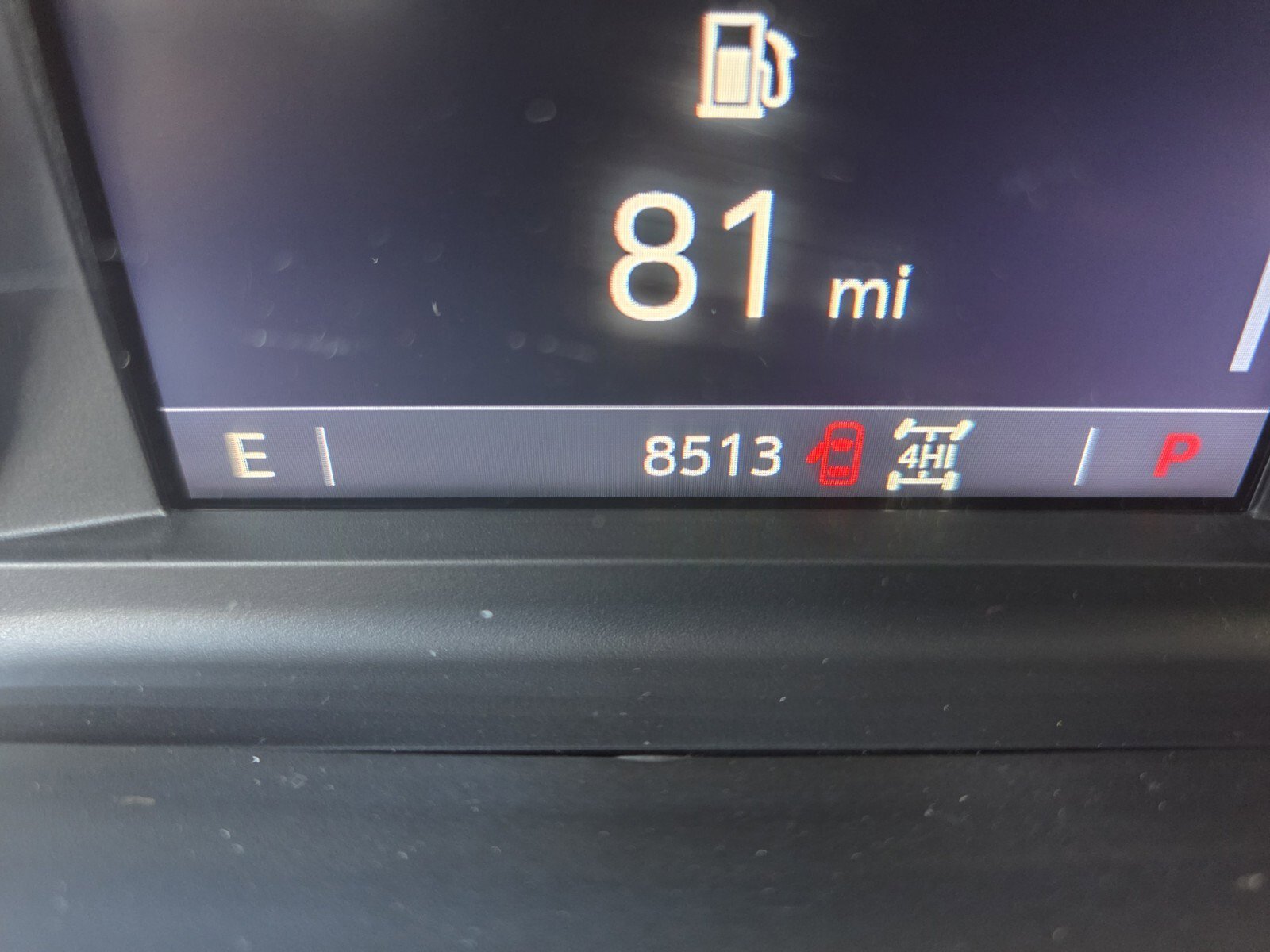Used 2022 Silver Ice Metallic Chevrolet LT image 24