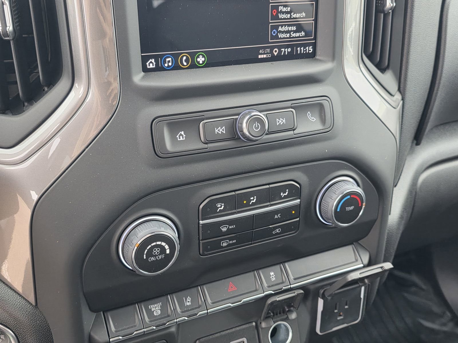 Used 2024 Summit White Chevrolet WT image 13