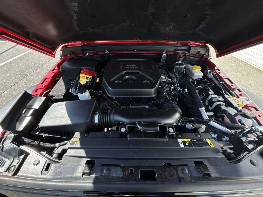 Used 2021 Red Jeep Unlimited Willys image 17