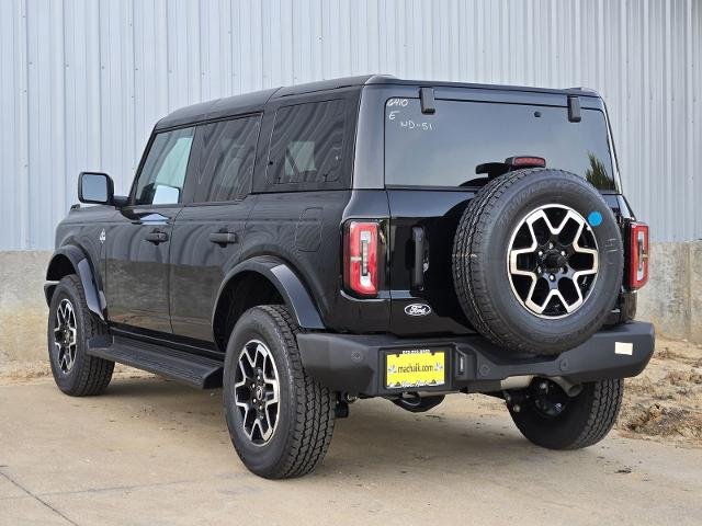 New 2026 Shadow Black Ford Outer Banks® image 23