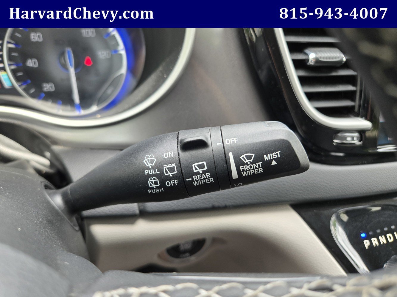 2023 Chrysler Pacifica Touring L - Photo 18