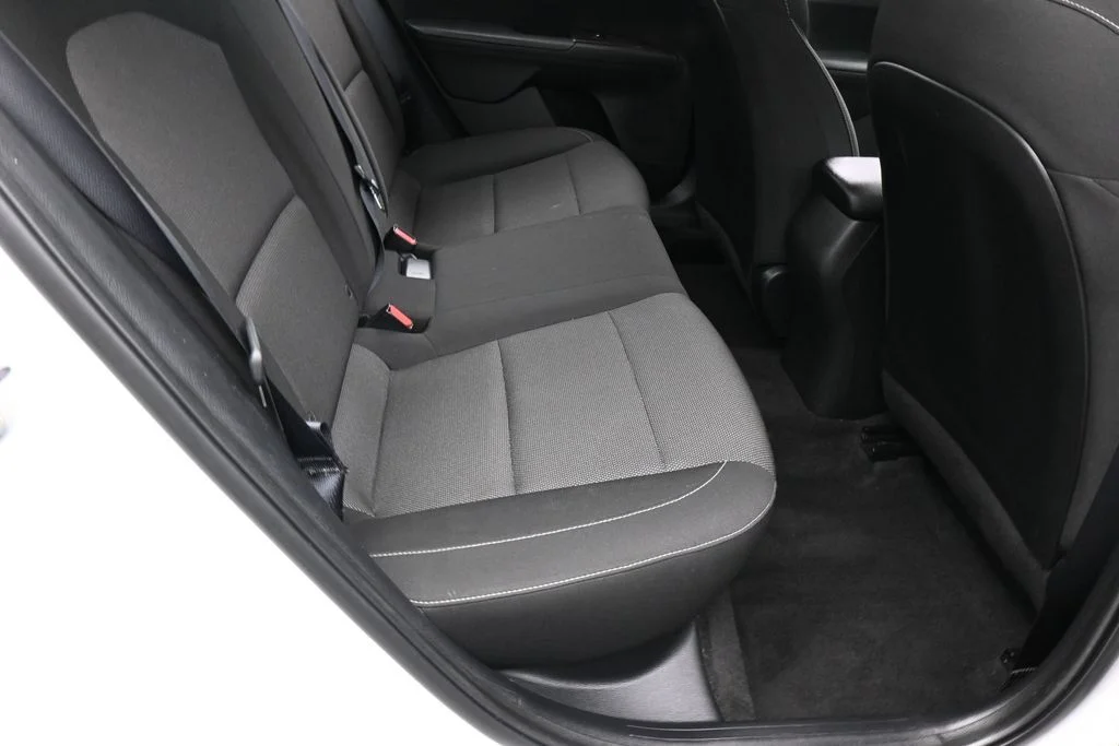 Used 2023 Snow White Pearl Kia LXS image 33
