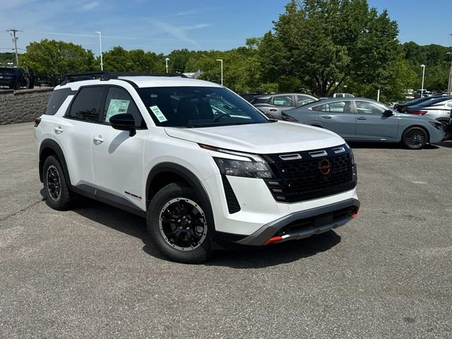 New 2026 Everest White Pearl TriCoat Nissan Rock Creek® image 2