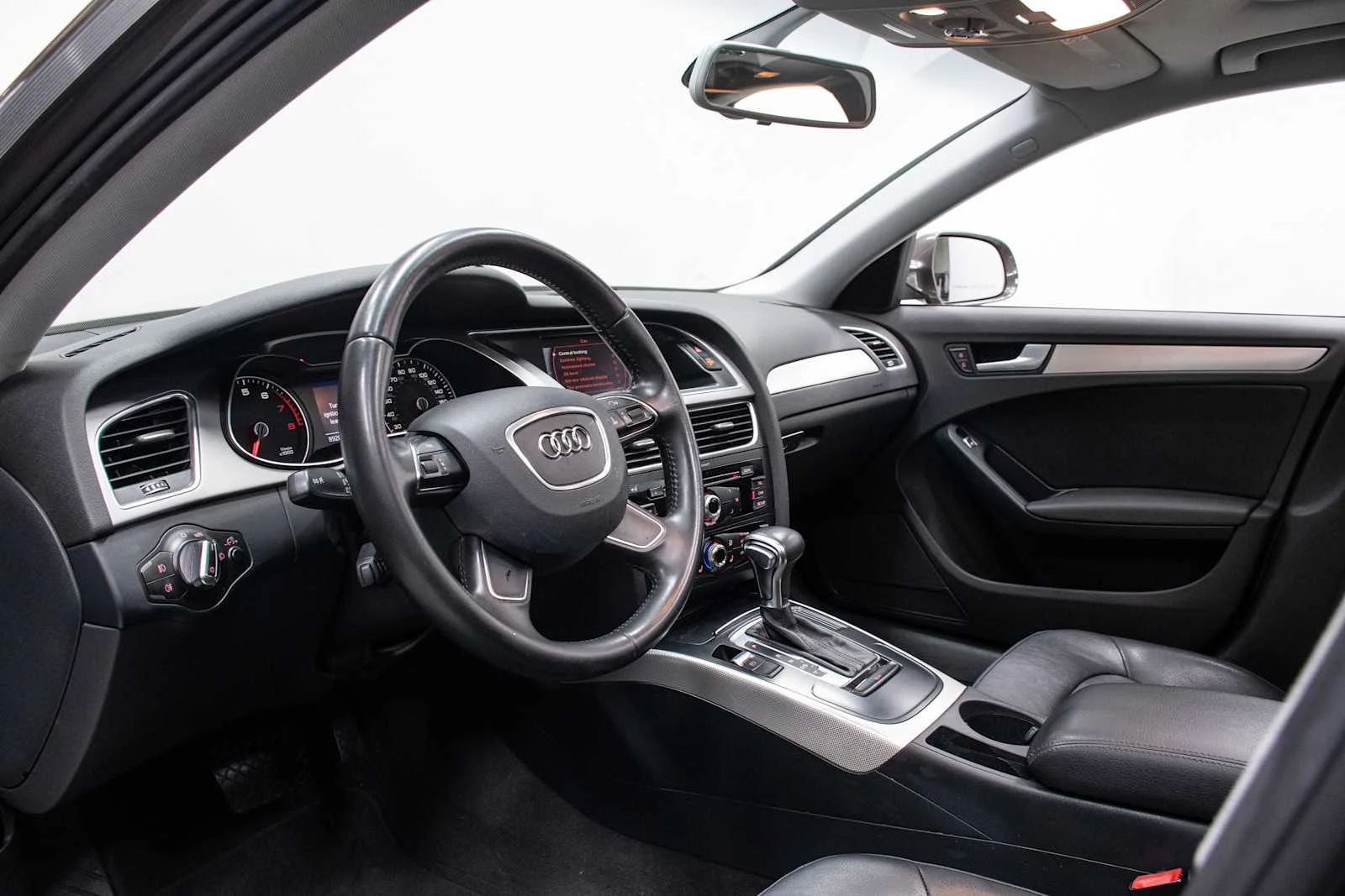 Used 2014 Monsoon Gray Metallic Audi Premium image 12
