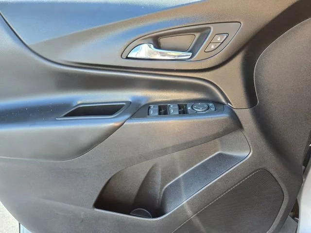 Used 2022 Silver Ice Metallic Chevrolet LT image 35