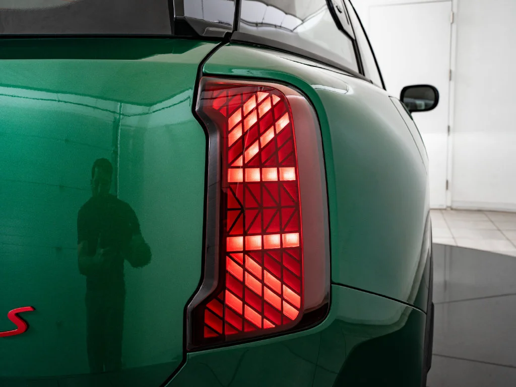 Used 2026 British Racing Green MINI Signature Plus image 9