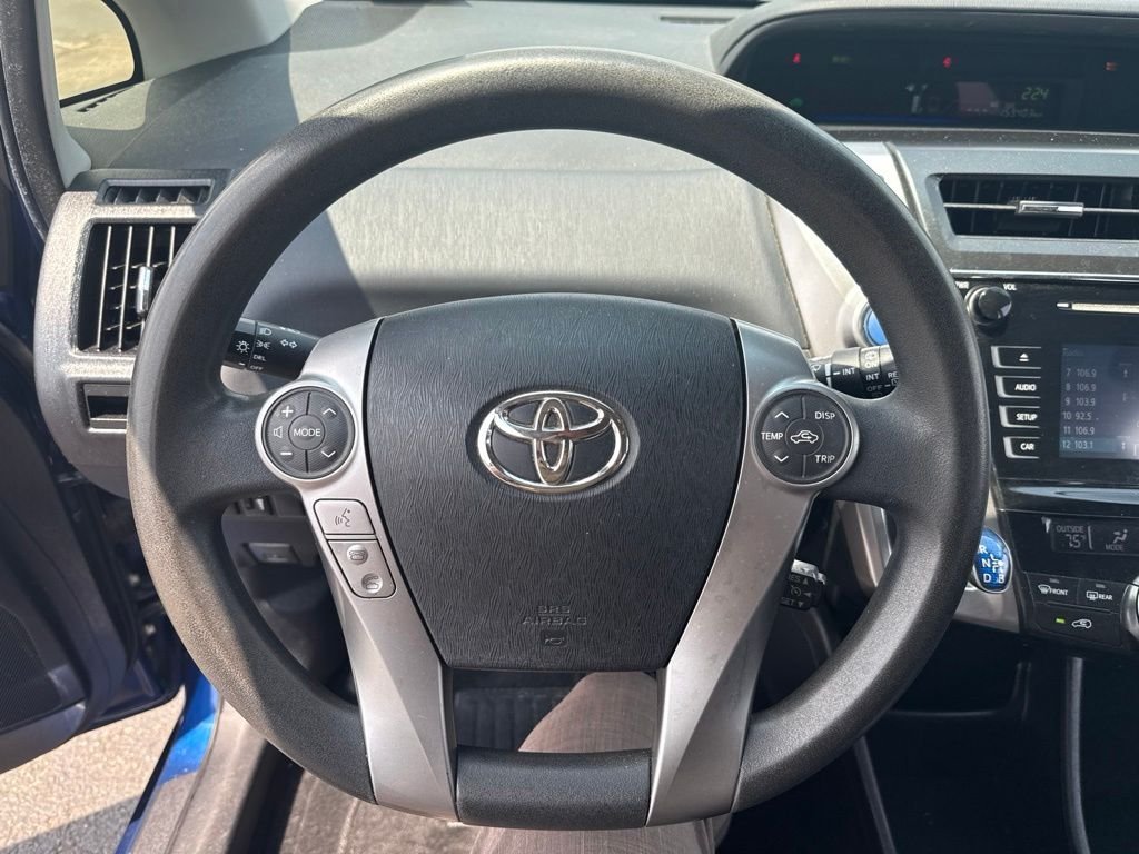 Used 2015 Blue Toyota Five image 18