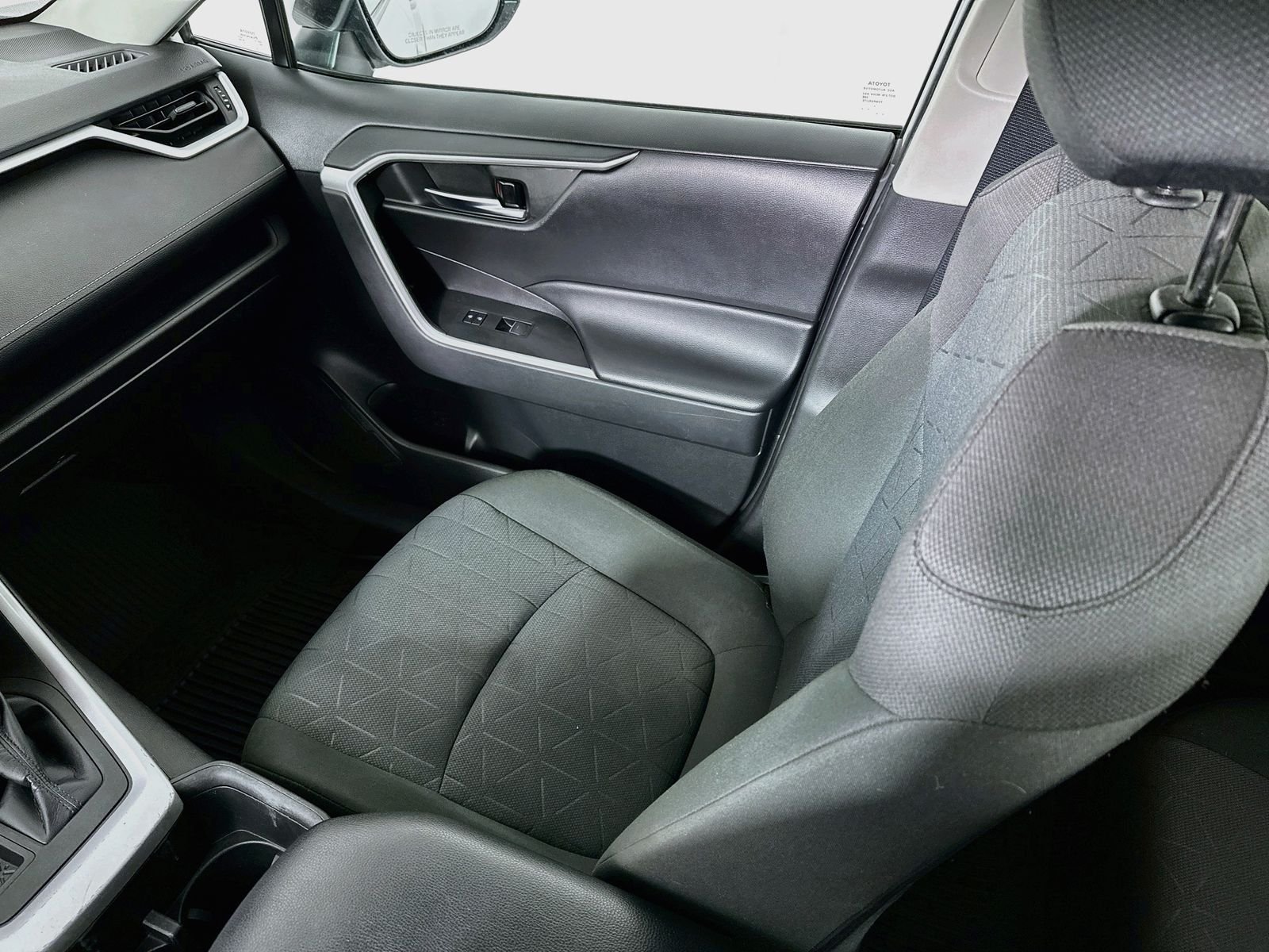 Used 2023 Ice Toyota XLE image 24