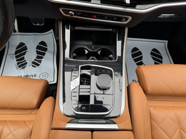 Used 2024 Carbon Black Metallic BMW M60i image 27