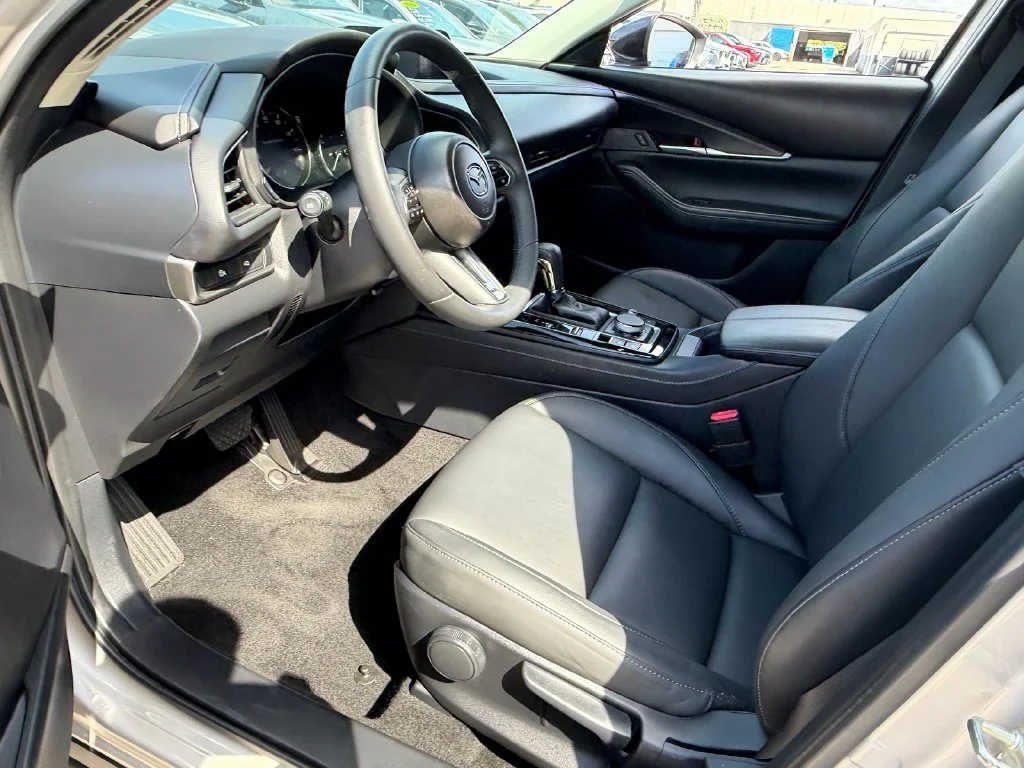 Used 2024 Silver Mazda 2.5 S Select Sport image 11