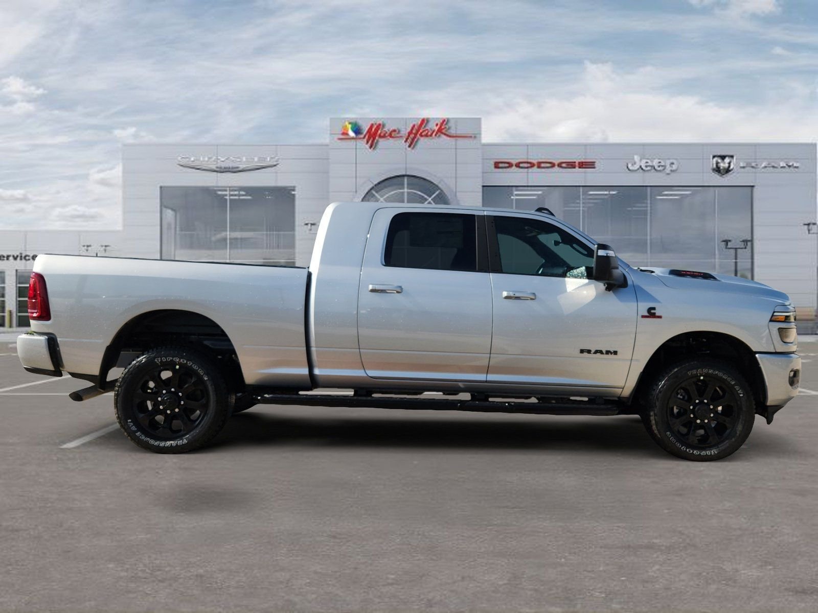 New 2026 Silver-Zynith Exterior Paint RAM Laramie image 6